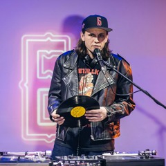 Dj Валік і Андрій Хливнюк розповідають щодо ролі діджея в музиці Бумбокс