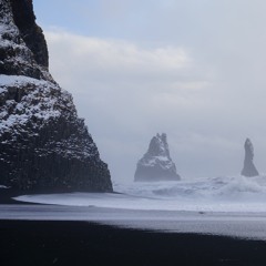 Reynisfjara for chamber orchestra