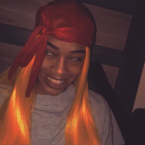 WHEN i DROP (FEAT. PLAYBOI CARTI) [PROD. iLLU$TRIOUS]