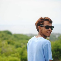 DJ GOYANG DUA JARI SANDRINA TIKTOK BREAKBEAT 2018 + RESTIKHA BULELENG