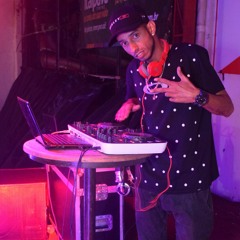 MC LUDIMILA MEGA SO NAO ENCOSTA NO MEU BASEADO BY DLUSION SHEYYK DJ F.N[1]
