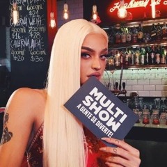 No Chão (Ao Vivo) - Pabllo Vittar
