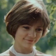 美しい遠く離れた