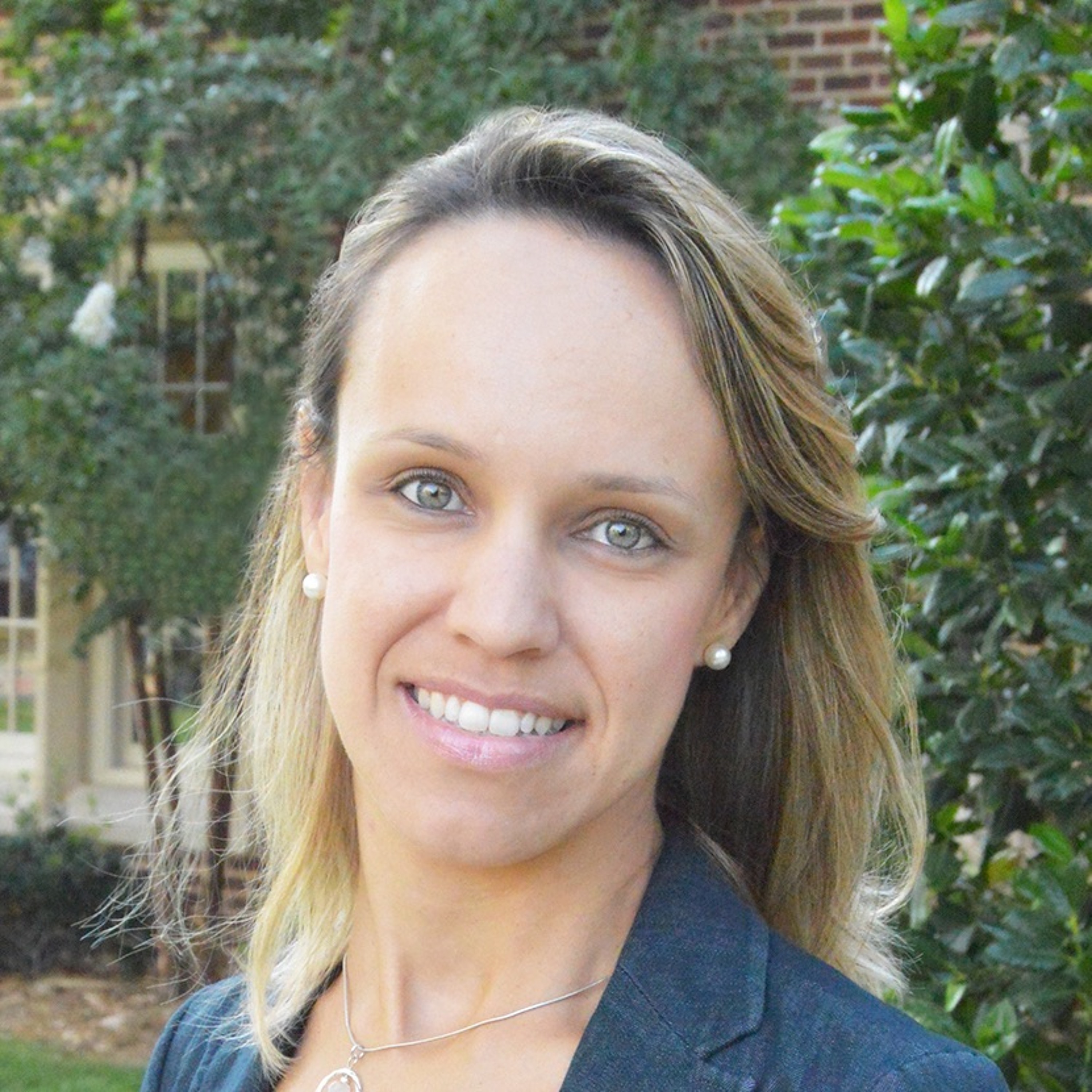 FreshEd #119 - The Global Diffusion of Conditional Cash Transfers (Michelle G. Morais de Sa e Silva)