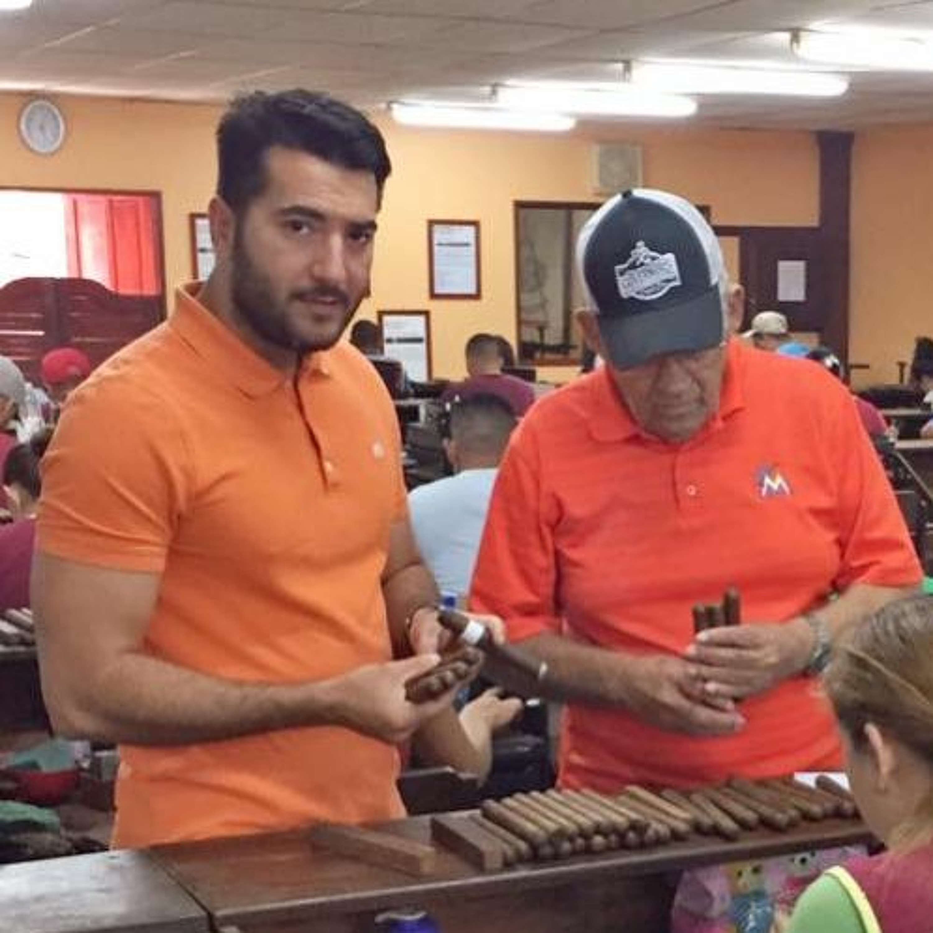 0036 - Reinier Lorenzo of HVC Cigars on blending, his Cuban palate, and his laboratory past