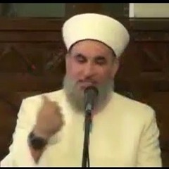 صيغة صلاة على سيدنا النبي ﷺ للشيخ بدر الدين الحسني رحمه الله.. يذكرها فضيلة الشيخ الدكتور رياض بازو حفظه الله وجزاه الله خير الجزاء. اللَّهُمَّ صَلِّ عَلَى سَيِّدِنَا مُحَمَّدٍ النَّبِيِّ الأُمِّيِّ الْحَبِيبِ المَحبُوبْ الْعَالِي الْقَدْرِ الْعَظِيمِ الْ