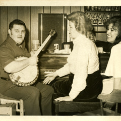 Billy Caples and Jimmy Kelly:  Connemara Stockings / I Wish I Never Saw You / The Woman of the House