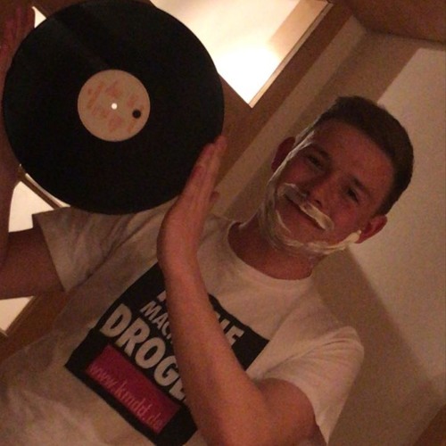 World of Groove #1 - Junker Jakob