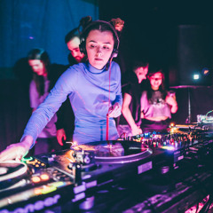 Into The Woods with Hollie