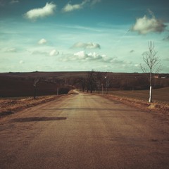 ｏｎ ｔｈｅ ｒｏａｄ