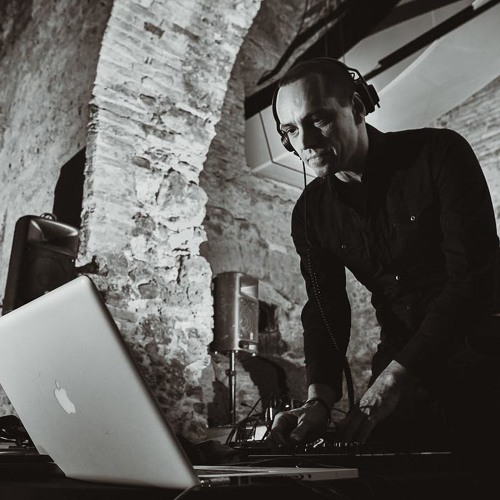 INFRAGANDHI - Deck Attack Radio Show #10 | 14/06/2018