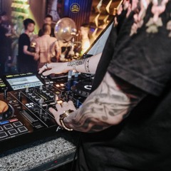 Bùa Yêu Ft Calling The DJ - Dj Bee Luxury