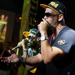 intro - Comin Thru (feat. Shaddow Law)