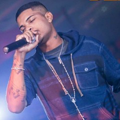 Mc Denny _ Eu boto o pau pra cima tu senta com a xota.
