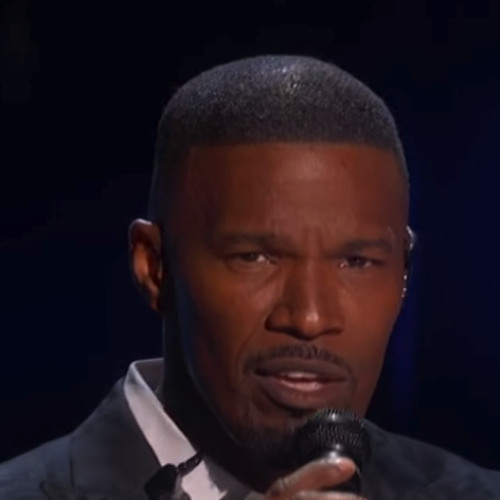 A Heartfelt Tribute – Jamie Foxx Honors the Legacy of Anita Baker