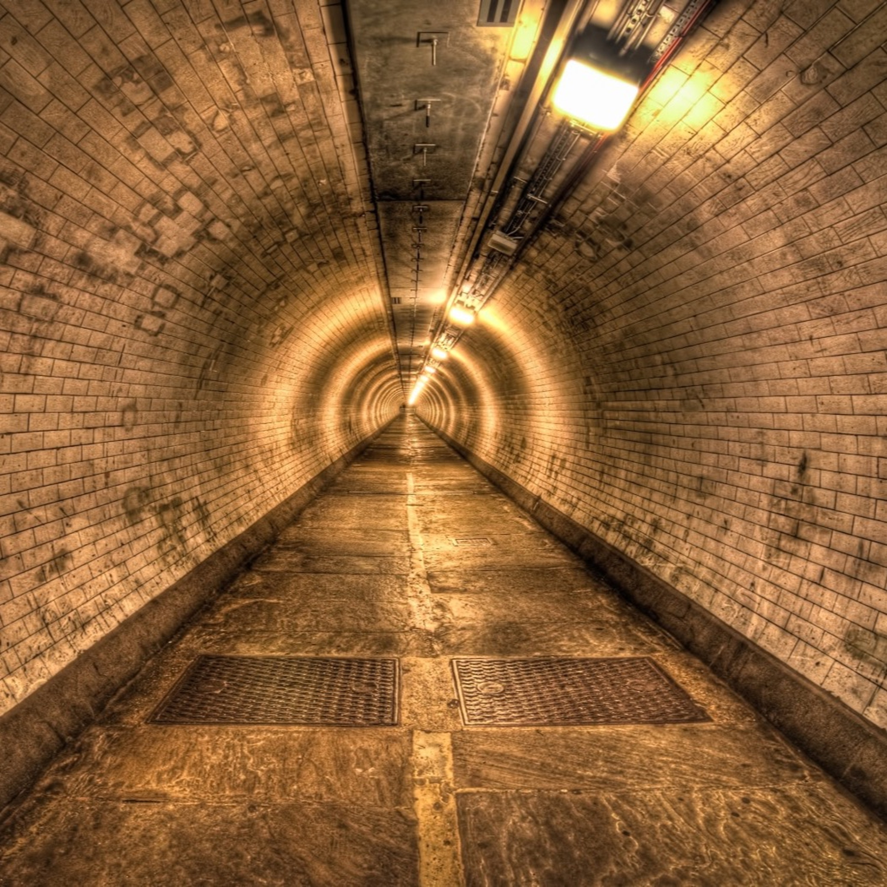 Tunnels episode artwork