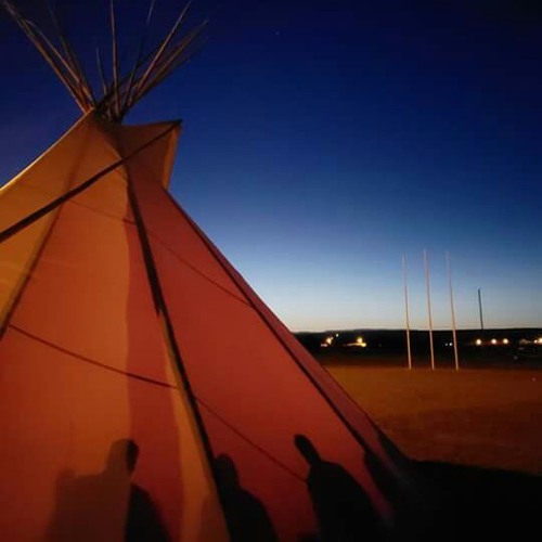 Jeri GrayEagle jammin' & Jermay B. slammin' Chinle Convention.