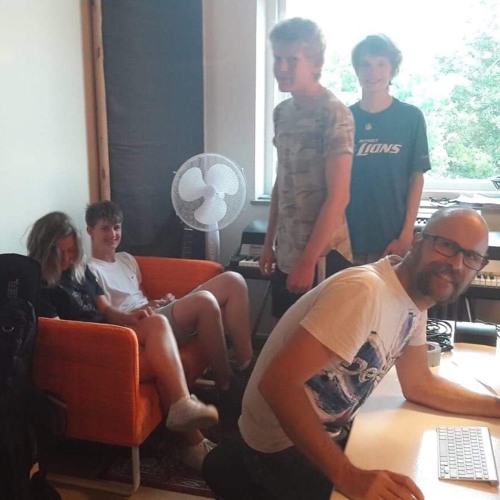 stream-none-name-attention-by-stevns-musikskole-listen-online-for