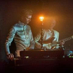 WEBERMICHELSON Buildingwatching twin2/part 2 (2011)