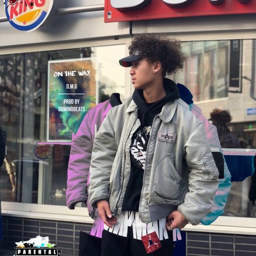 ON THE WAY - D.M.G (prod. dominobeats)