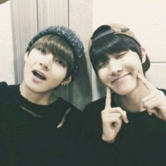 Bts V and J-hope Hug me