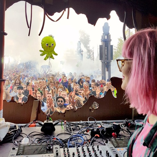 Bebetta at Fusion 2018, Tankwüste
