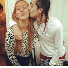 Sasha Lee ft MikeDash - Fireworks