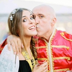 Show must go on (cover)