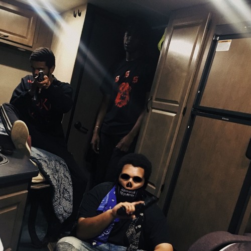 Stream fLo | Listen to Una playlist online for free on SoundCloud