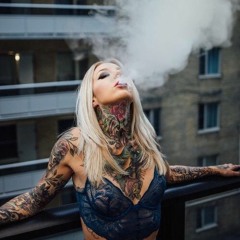 Vallyora - Kolko Mi Trqbva
