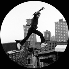 PREMIERE: Swayed - Stop Stop [Dream Raw Recordings]