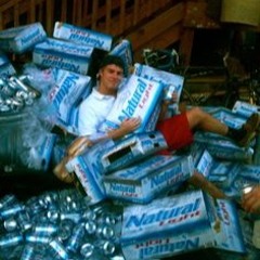 Natty Light Delight(ft. ayyMILLI x THICC RICKK/Prod.aaronMILLA)