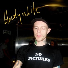 deadmau5 - ghosts n stuff (bloody white flip)