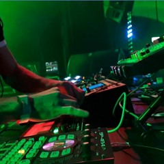 SANDSTORM SOUNDSYSTEM - HISTORY LIVE (EDIT)