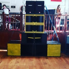 Club Q Set