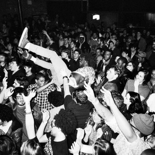 who started mosh pits who started mosh pits