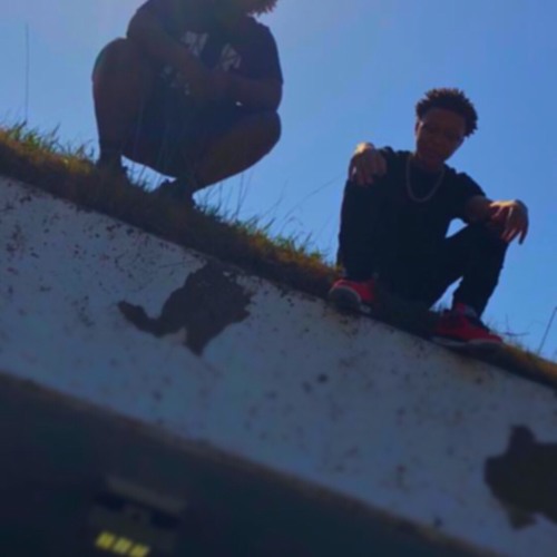 AlRockFendi & Makk Z - “Never fold”