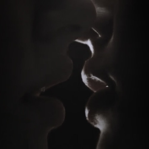 ̶𝘣̶𝘰̶𝘺̶𝘴