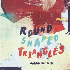 Round Shaped Triangles - Made On Wood
