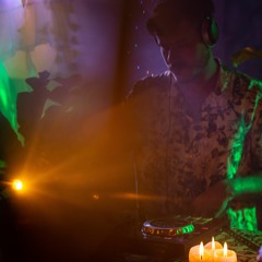 CL SOUNDS: DJ Flores Alive