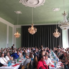 Va! laisse couler mes larmes von J. Massenet  aus "Werther"