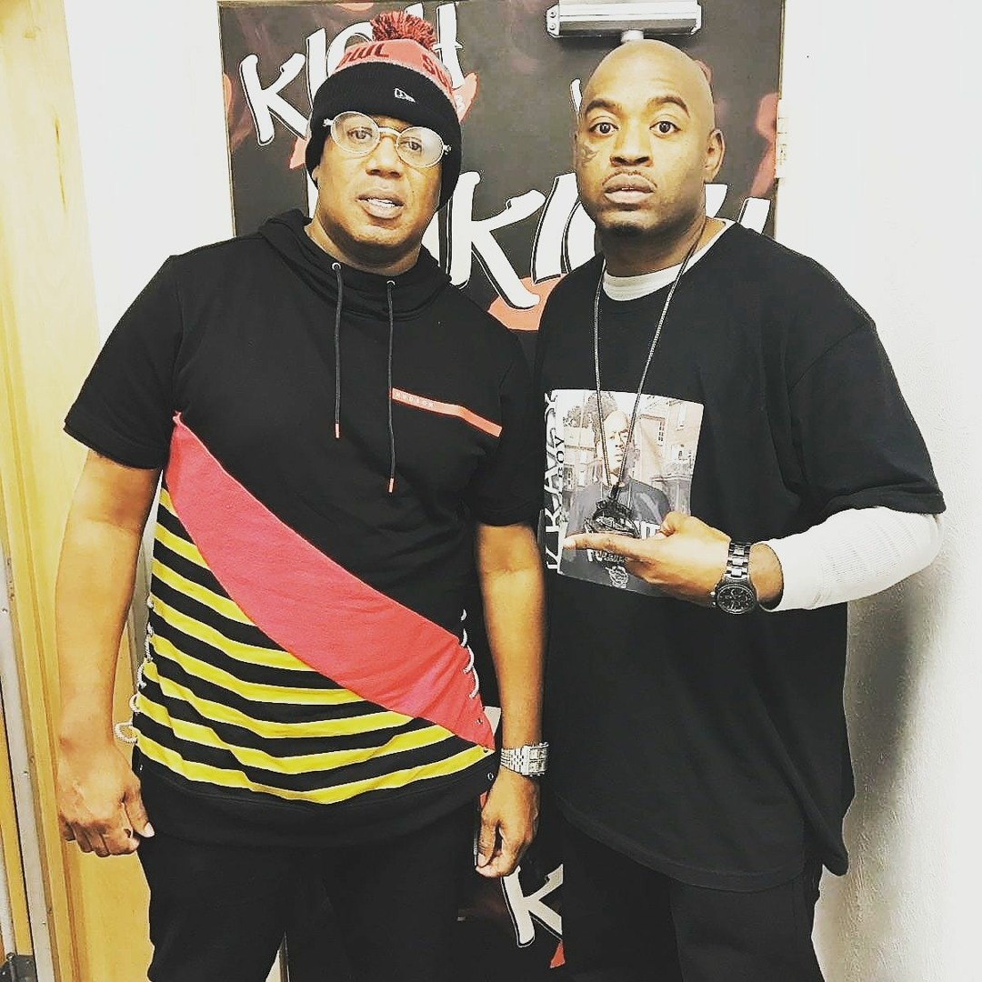 artworks-000374795961-3d5cyg-