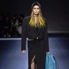 Stream Versace Fall - Winter 2021 Fashion Show by Higor Bastos