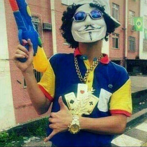 MC Fahah - Os Trafica vai (Web Clipe &) DJ Swat