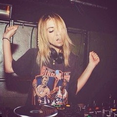 ダンスフロア