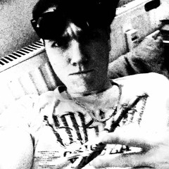 CL3MO - FUCK F4KE FRI3NDS {haters made me famouse}