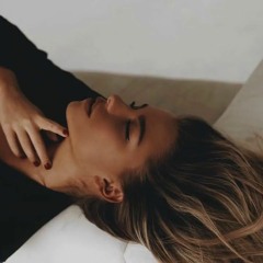 Elimi Tut ft Ecem Telli