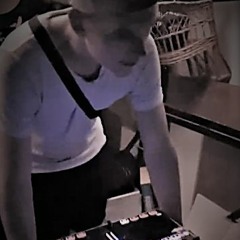 "Basti's Bday Set" | Tekk | Larigot