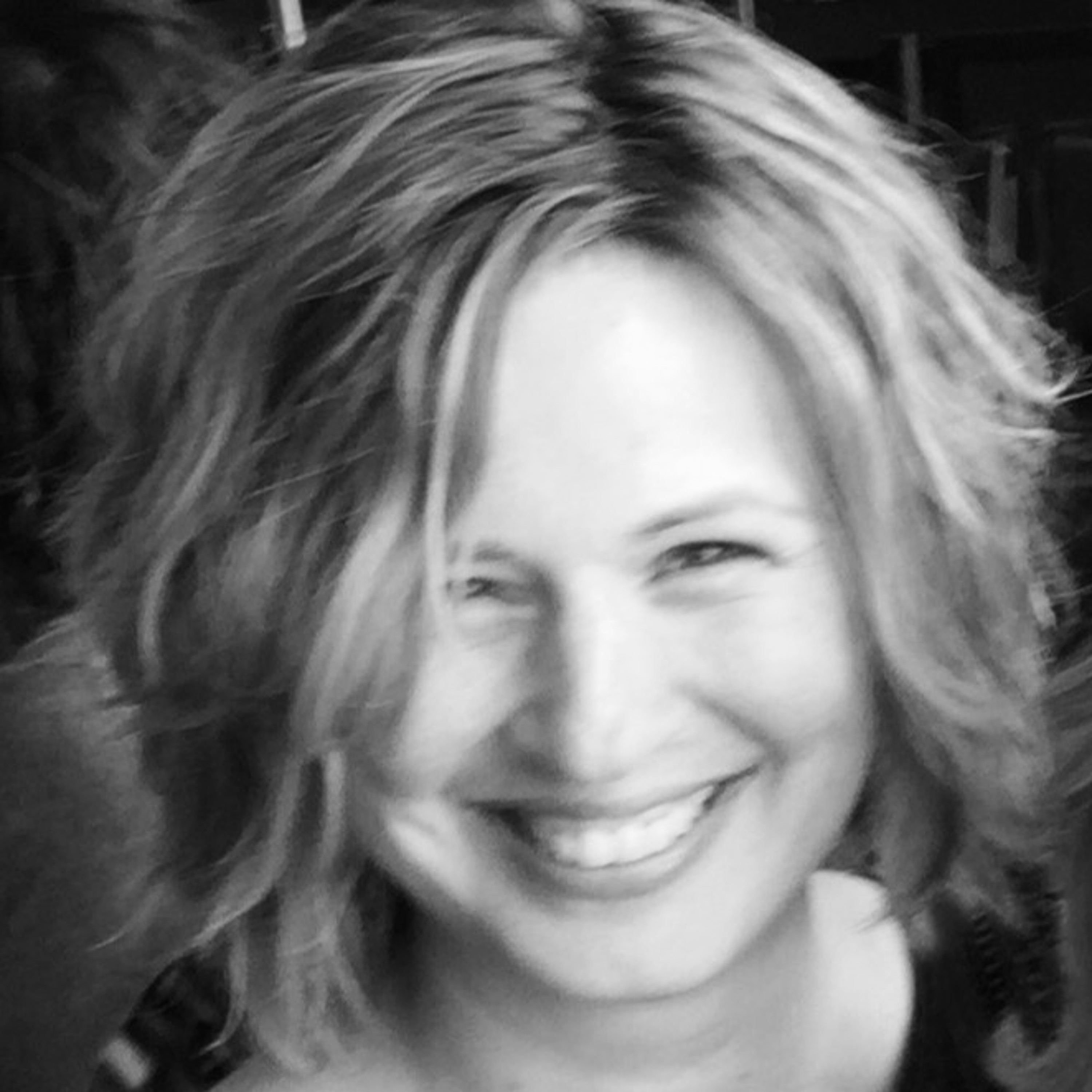 Ep 6: Layah Kranz Lipsker on Hasidic Feminism and Combatting Get Refusal episode artwork