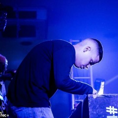 MC METADE - NO JURAMENTO OS CARAS TA UM NOJO - PROD DJS MANO SUCESSO & LC 22